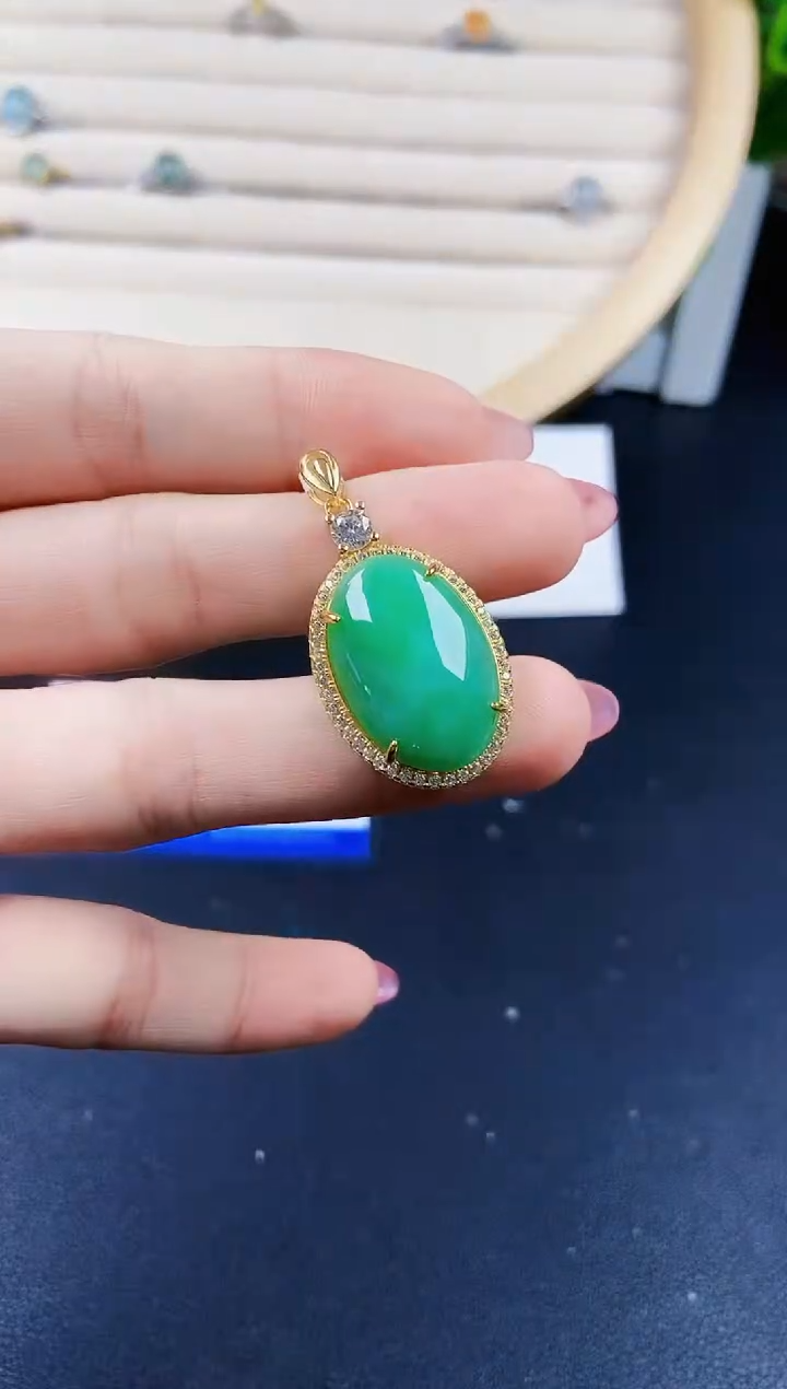 【闪购商品】翡翠颈饰银S925镶嵌120120120