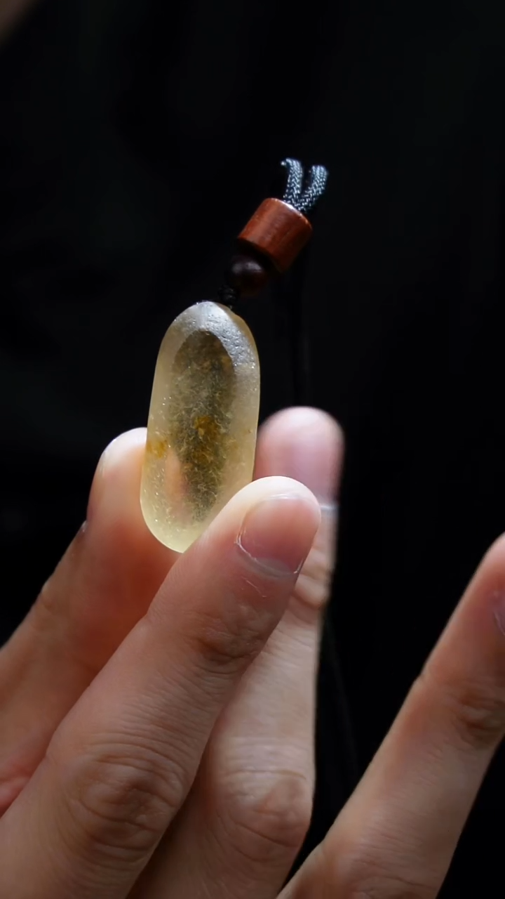 吊坠(赠链)未镶嵌水晶水晶