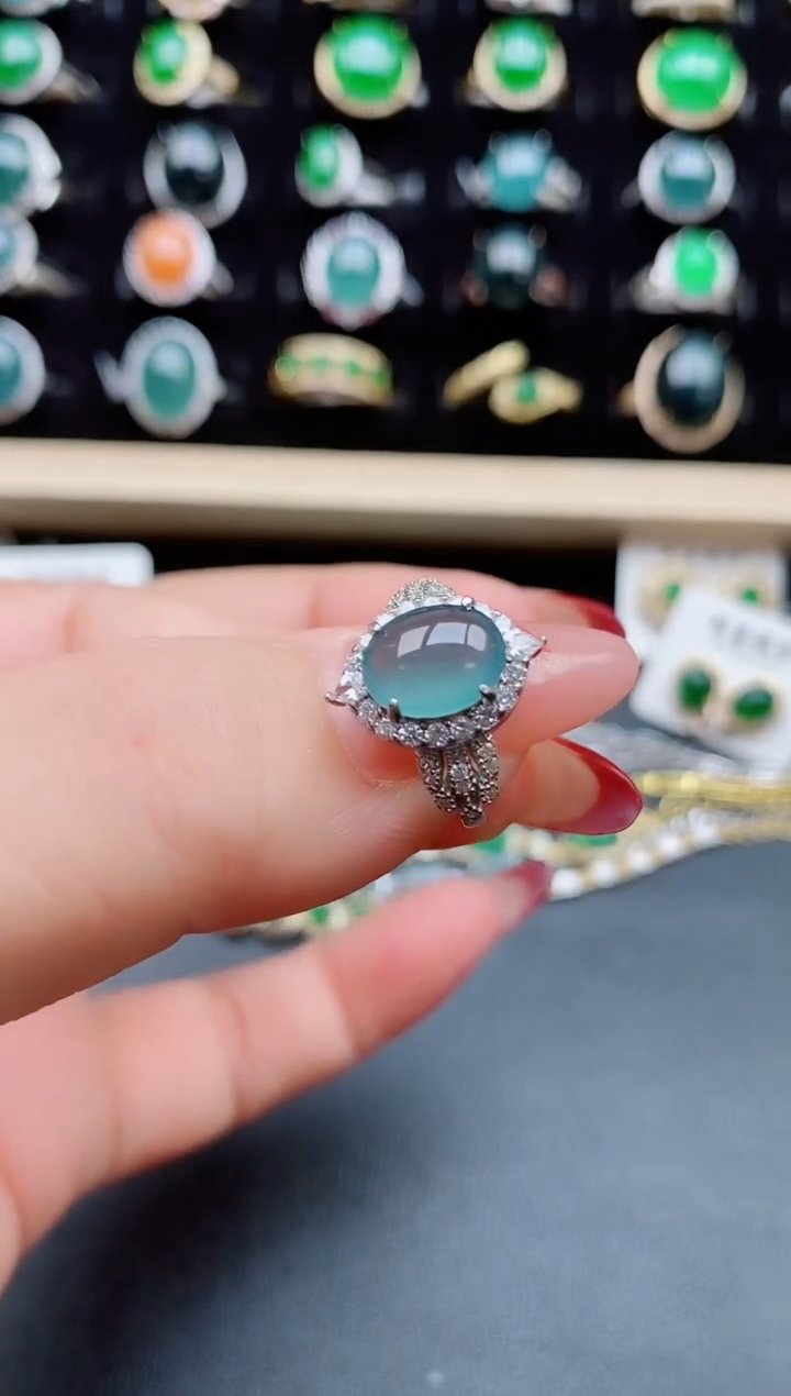【闪购商品】翡翠戒指银S925镶嵌585050