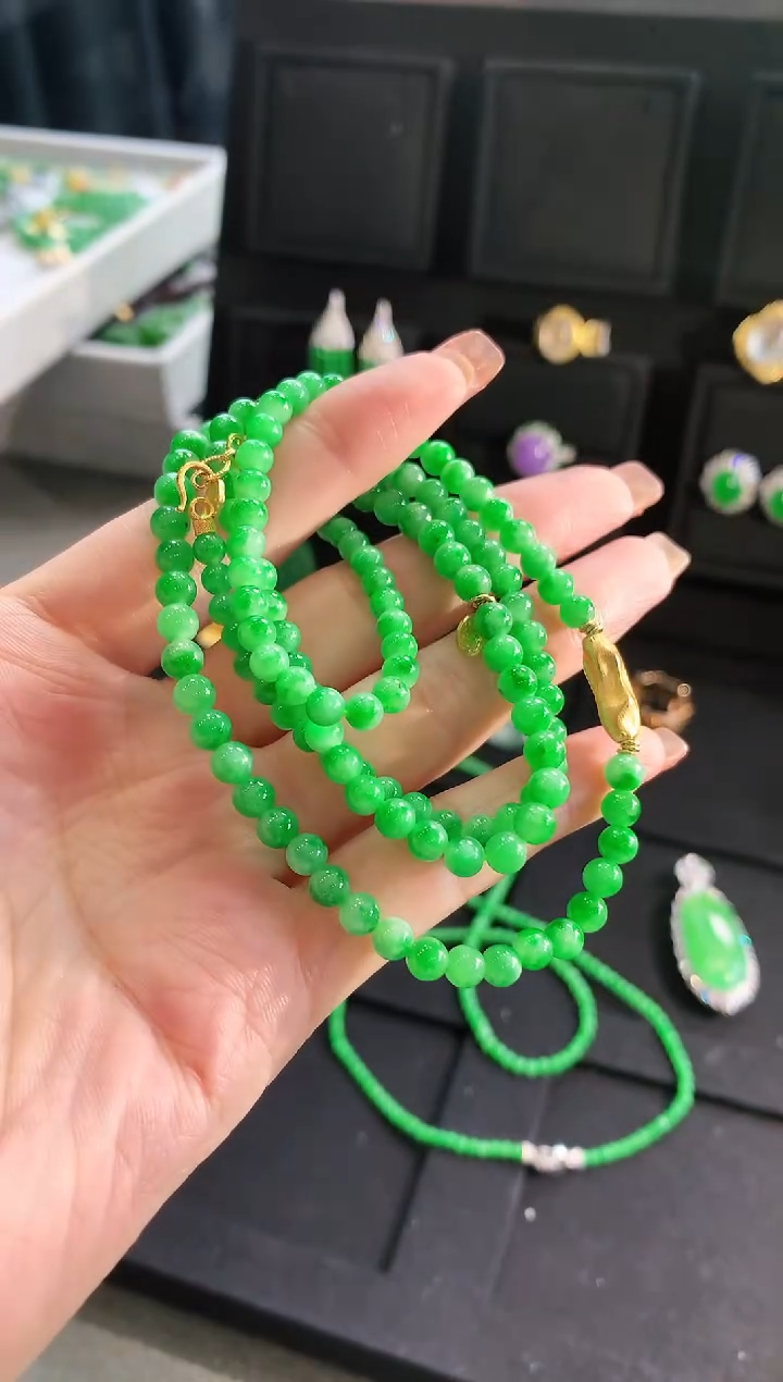 【闪购商品】翡翠颈饰18K金镶嵌珠串