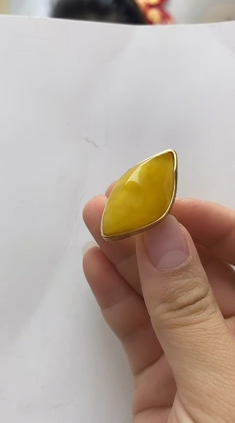 【闪购商品】琥珀裸石银S925镶嵌蜜蜡戒指