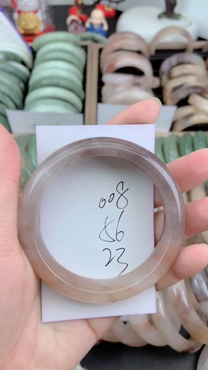 未镶嵌手镯石英质玉008