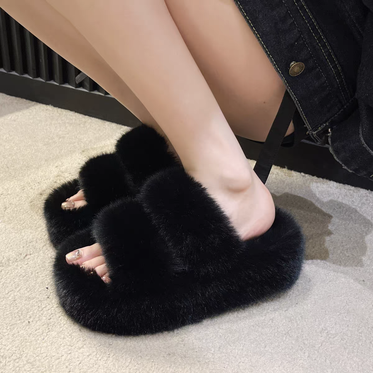 W280-8毛毛拖鞋女外穿新款保暖加绒一脚蹬韩版一字厚底棉拖鞋女 