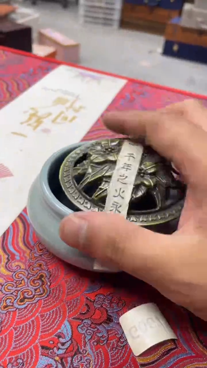 高端套装大清仓（礼盒默认微瑕）