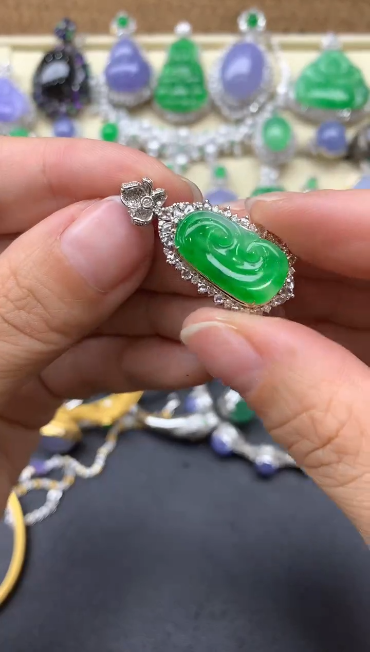 【闪购商品】翡翠颈饰18K金镶嵌569-中国好珍宝