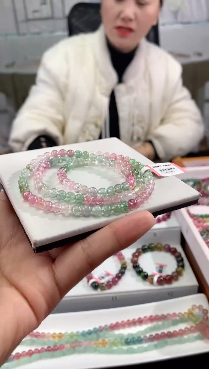 【闪购商品】碧玺手串未镶嵌多样性发一条