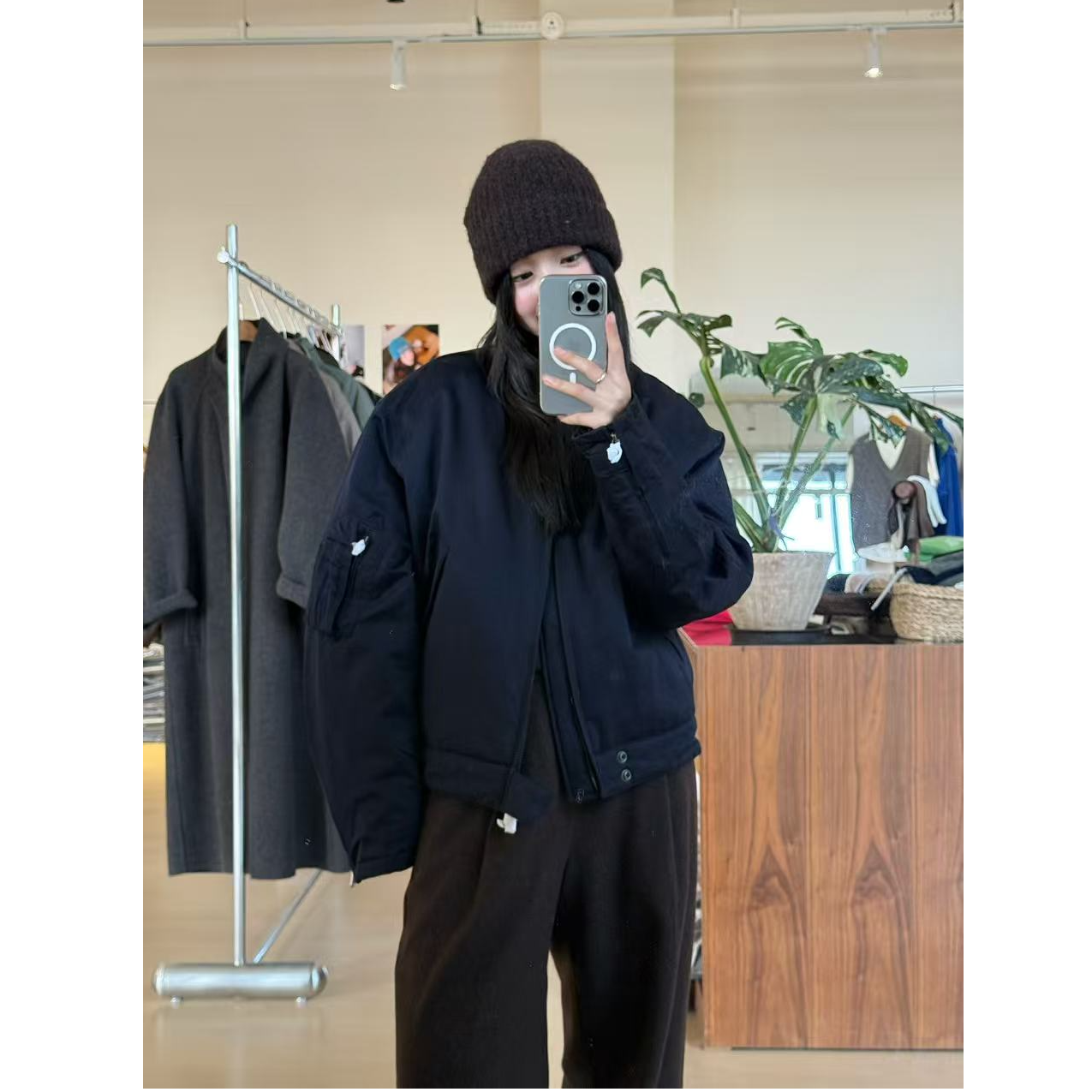 YEARLY PLAN 2025秋冬百搭休闲温暖舒适轻盈棒球服羽绒2672