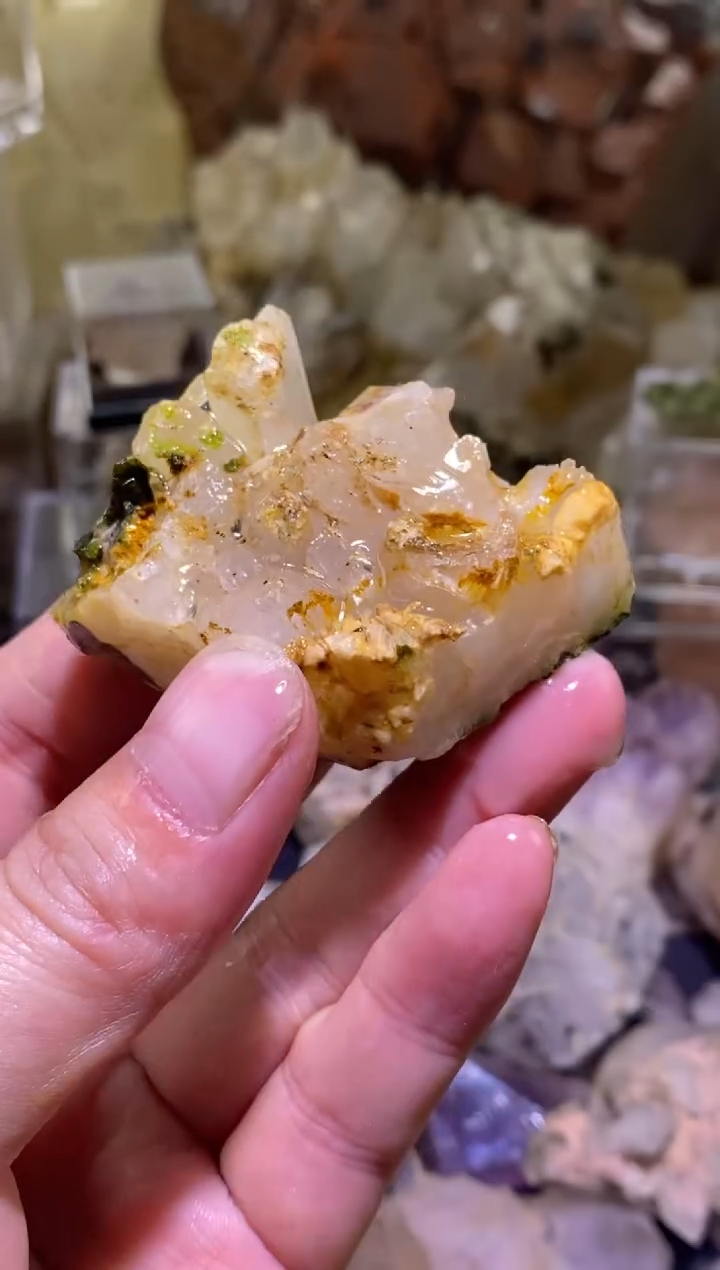 未镶嵌珠宝半成品水晶82号四川美姑超七花园水晶