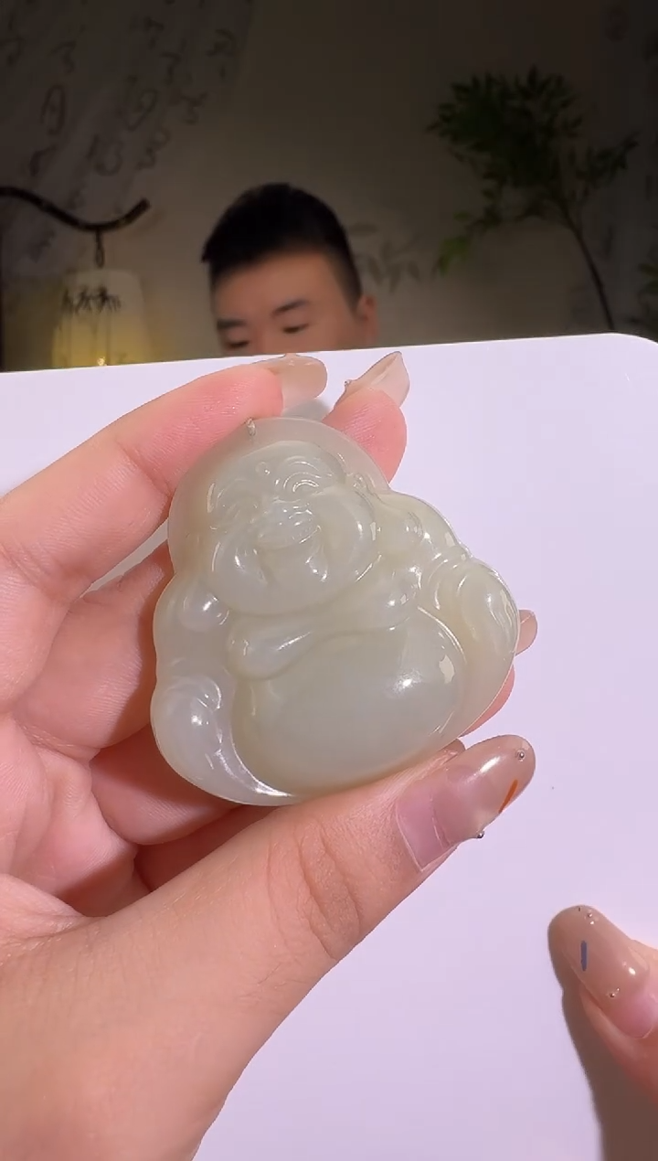 和田玉未镶嵌颈饰50晴水佛公 p