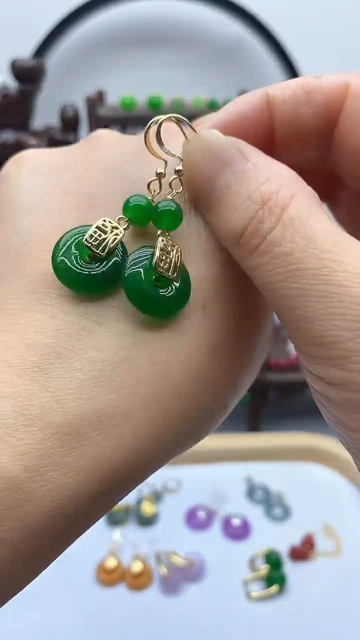 石英质玉（非洲翠）14K金镶嵌耳饰76