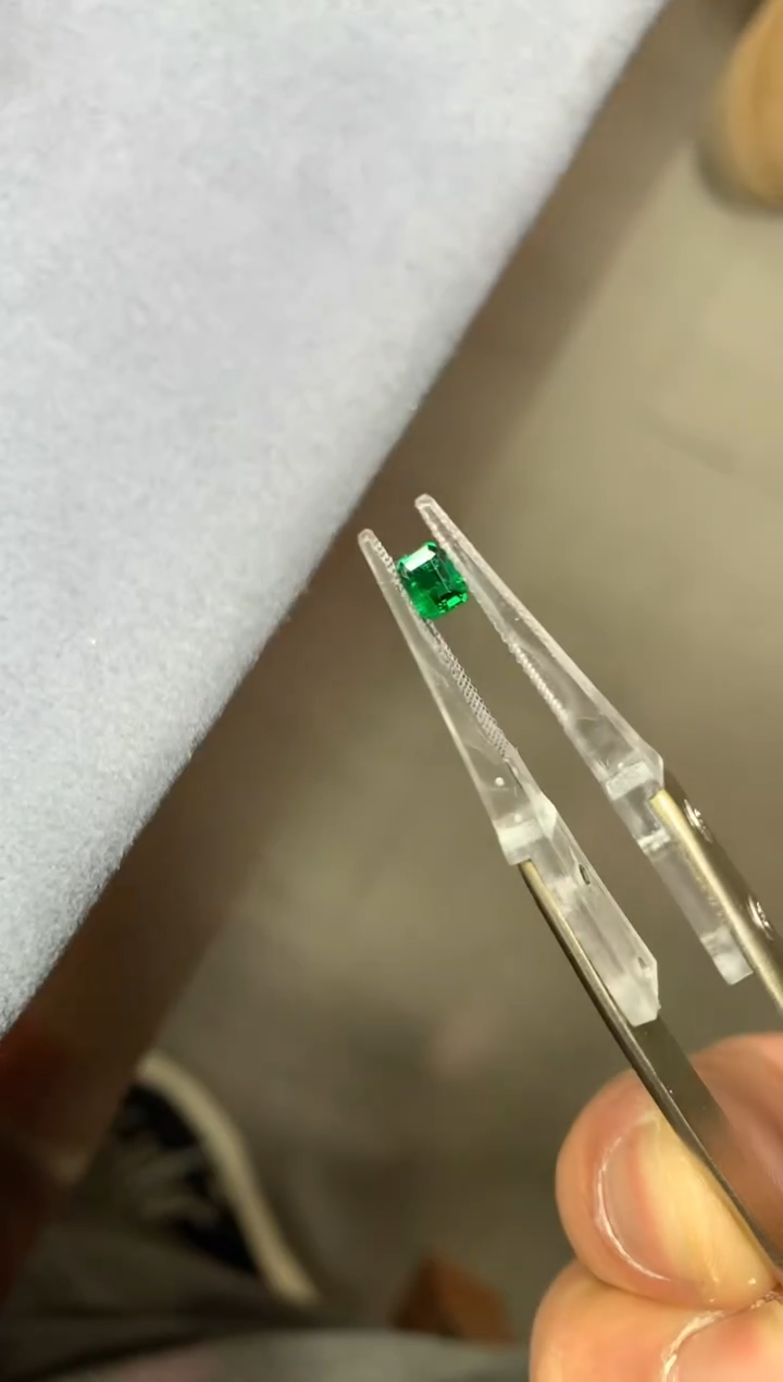 【闪购商品】祖母绿裸石未镶嵌0.35ct GUILD95656