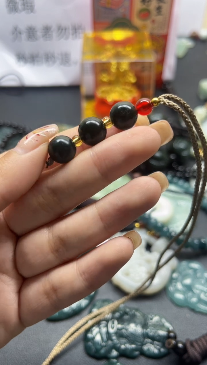 【闪购商品】和田玉（糖玉）颈饰未镶嵌11111