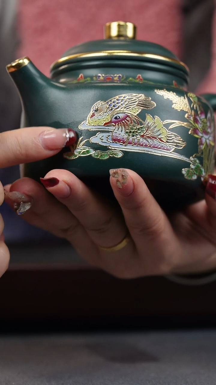 【闪购商品】紫砂茶壶苏门答腊青 鸳鸯戏水 德钟