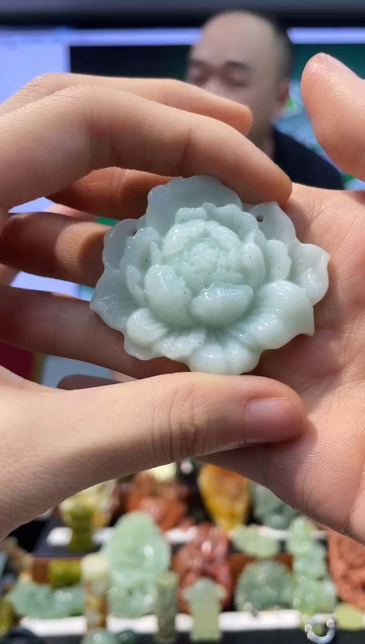 【闪购商品】岫玉吊坠未镶嵌·多样性发货*拍一发一