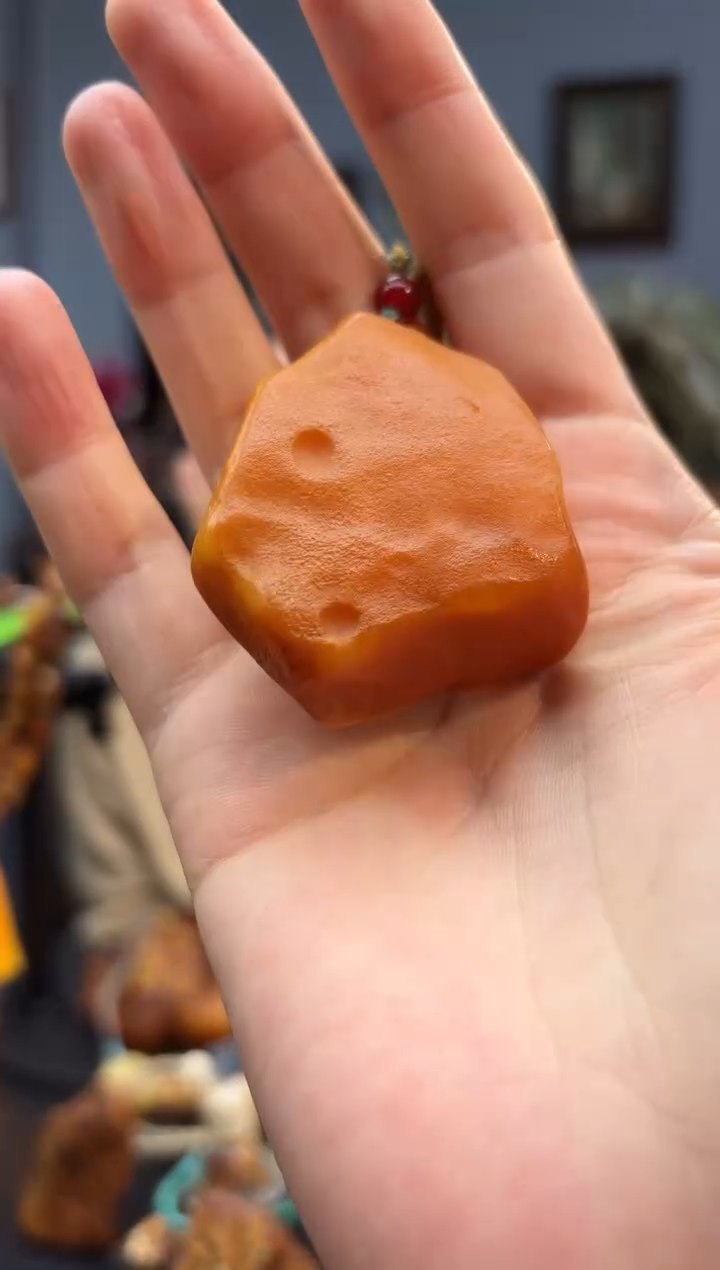琥珀颈饰未镶嵌吊坠