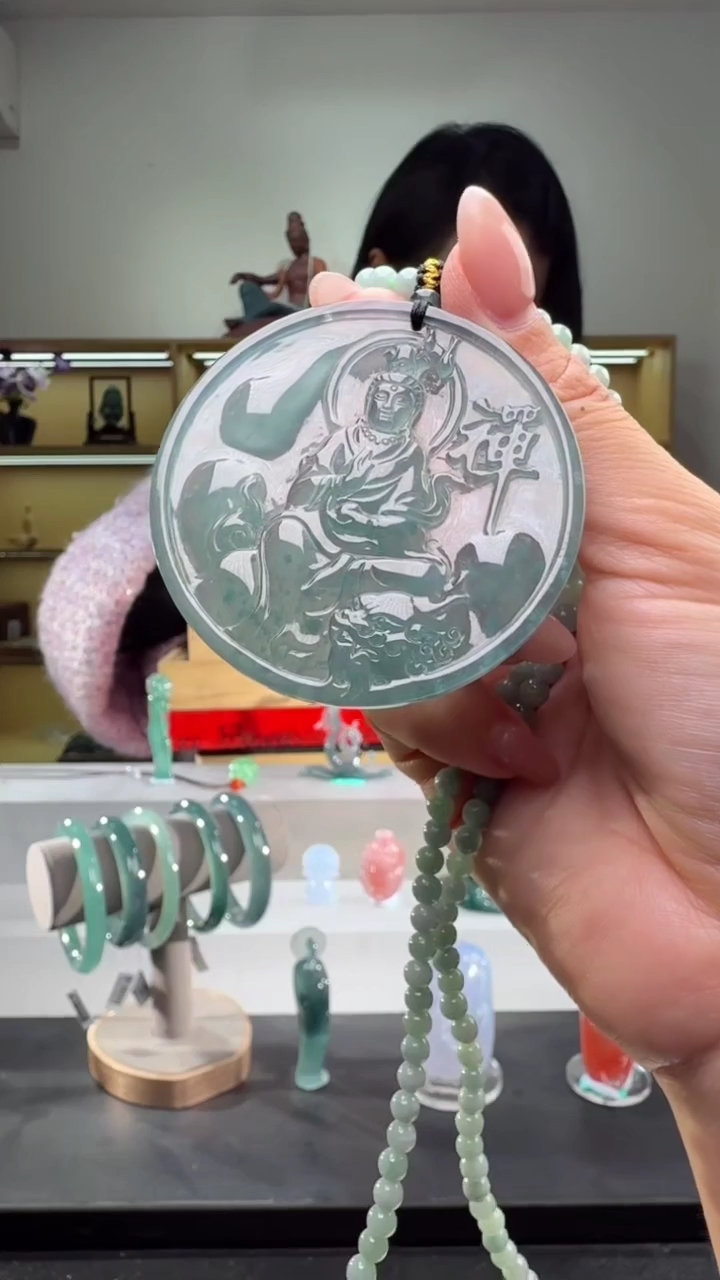 吊坠(赠链)未镶嵌翡翠文殊（多样性发其一）