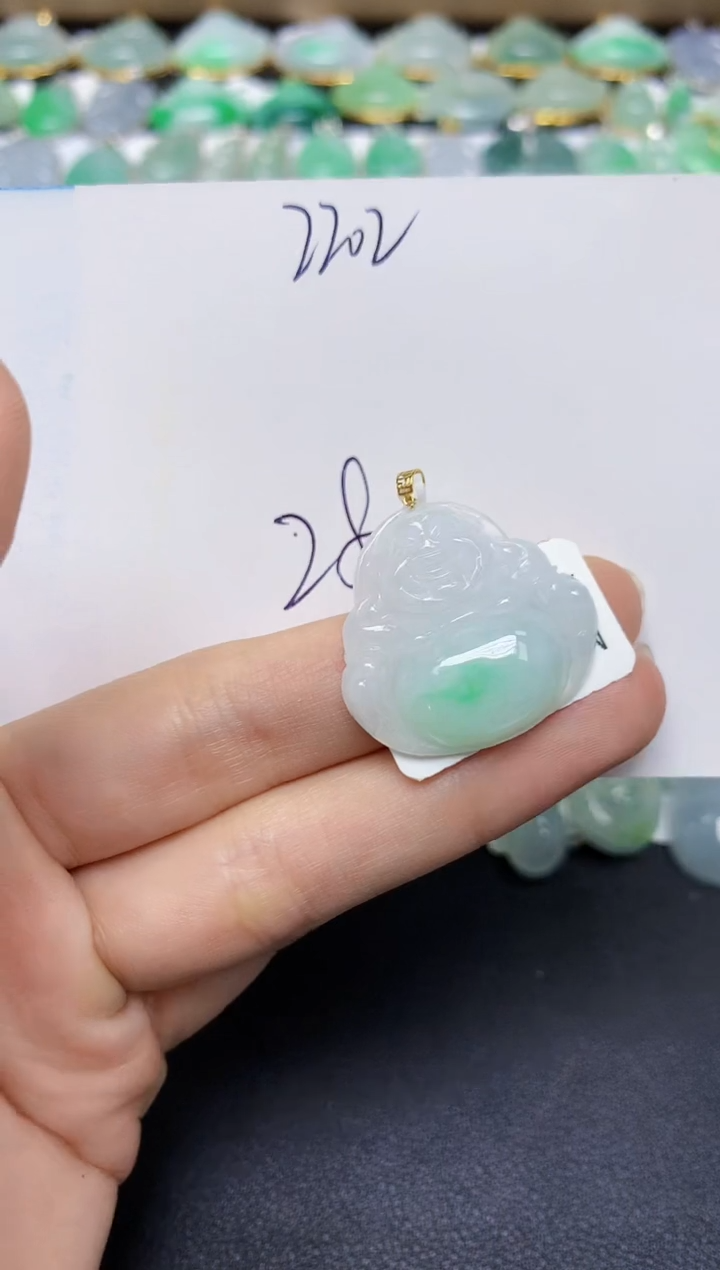 翡翠18K金镶嵌颈饰天然翡翠A货