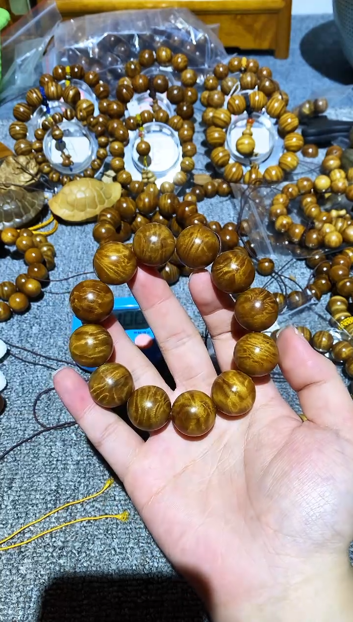 手串/手链楠木（金丝楠）十**玖小叶桢楠冰裂龙胆2.0手串