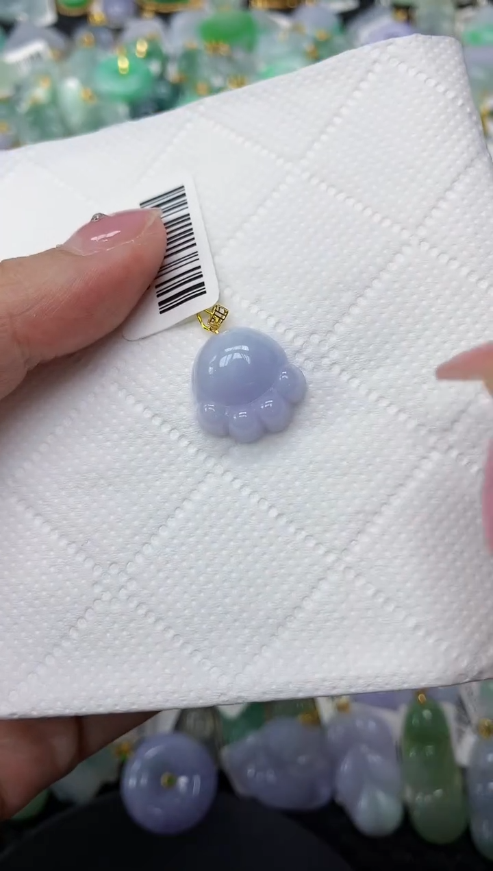 翡翠18K金镶嵌颈饰11111111111