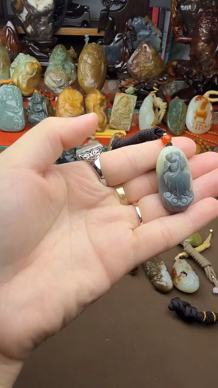 颈饰未镶嵌和田玉金玉满堂