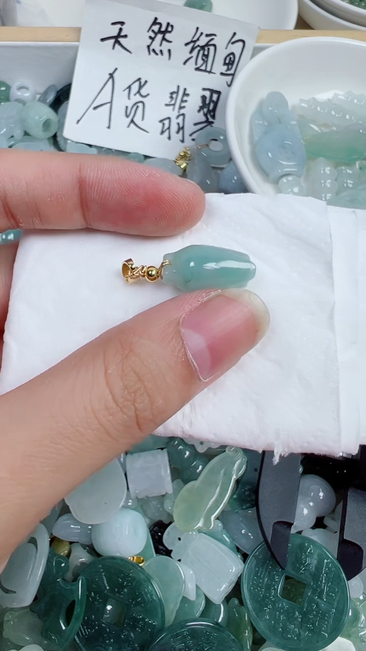 散珠翡翠688号链接，A货翡翠