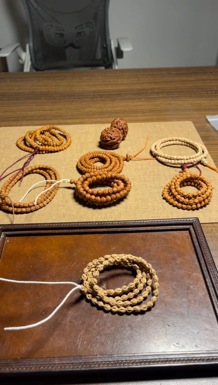 手串柏香籽/百香籽小鱼出品--鬼泣