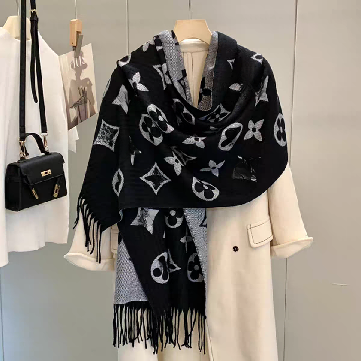 新款围巾女长款秋冬季围脖时尚百搭洋气仿羊绒披肩