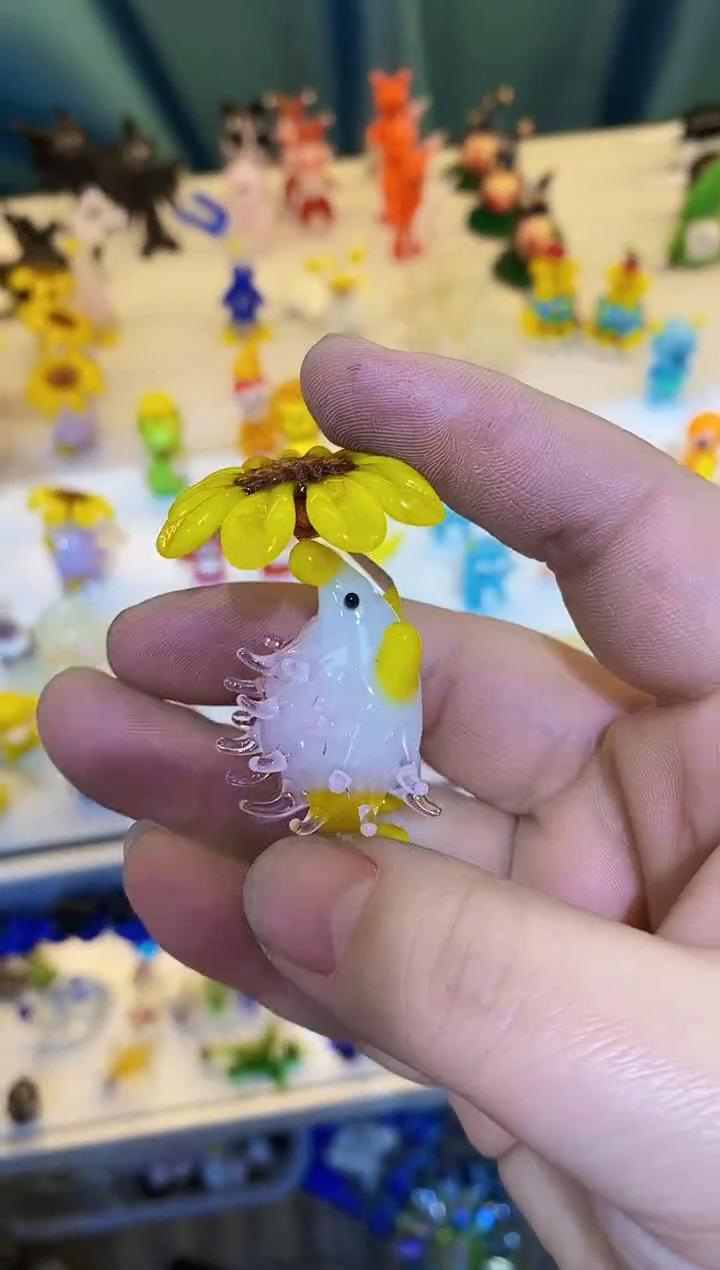 【闪购商品】琉璃手工艺品粉色刺猬