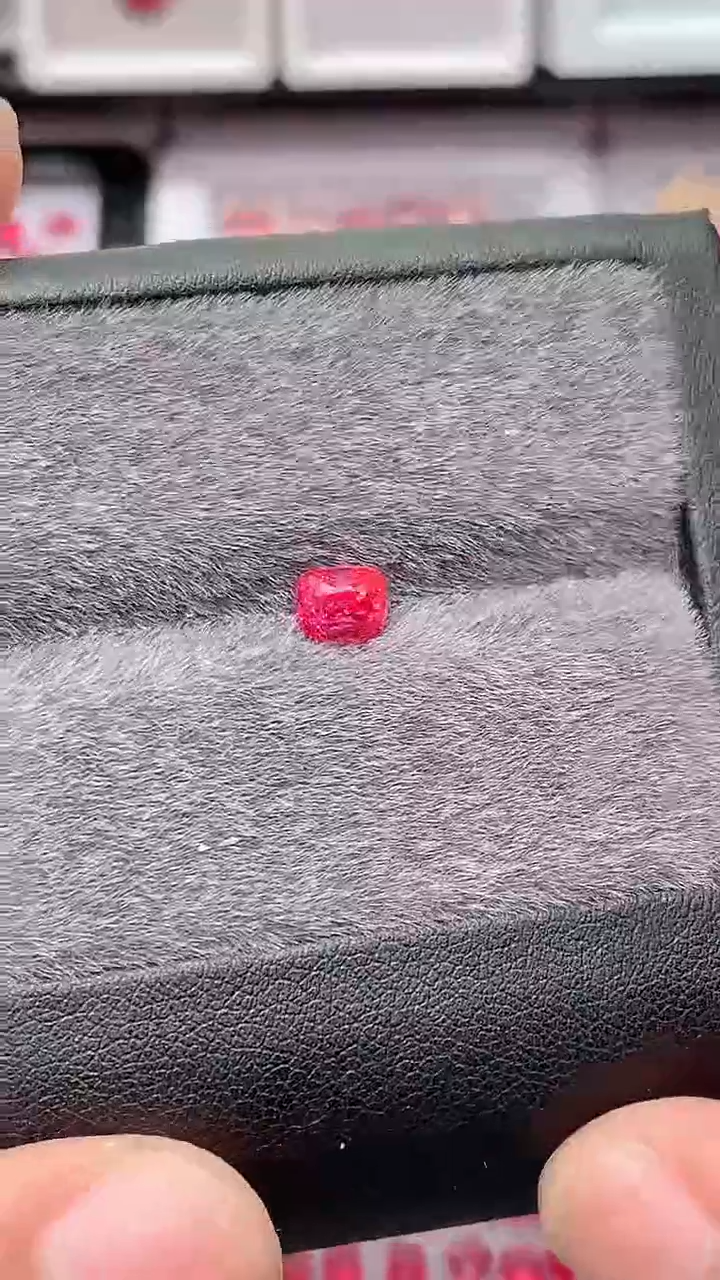 【闪购商品】尖晶石裸石未镶嵌绝地0.9