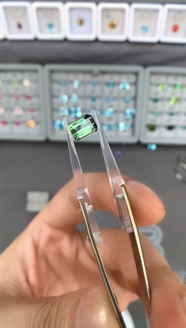 【闪购商品】定制碧玺裸石未镶嵌1.67ct