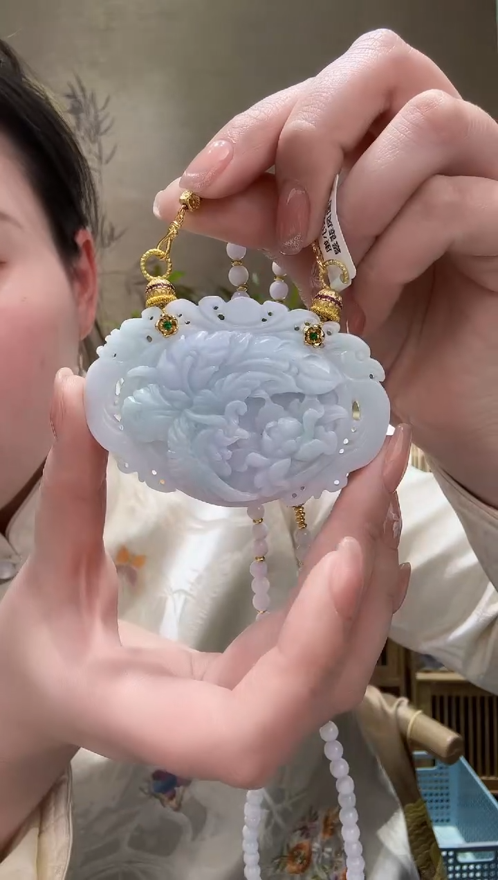 【闪购商品】翡翠颈饰未镶嵌吊坠