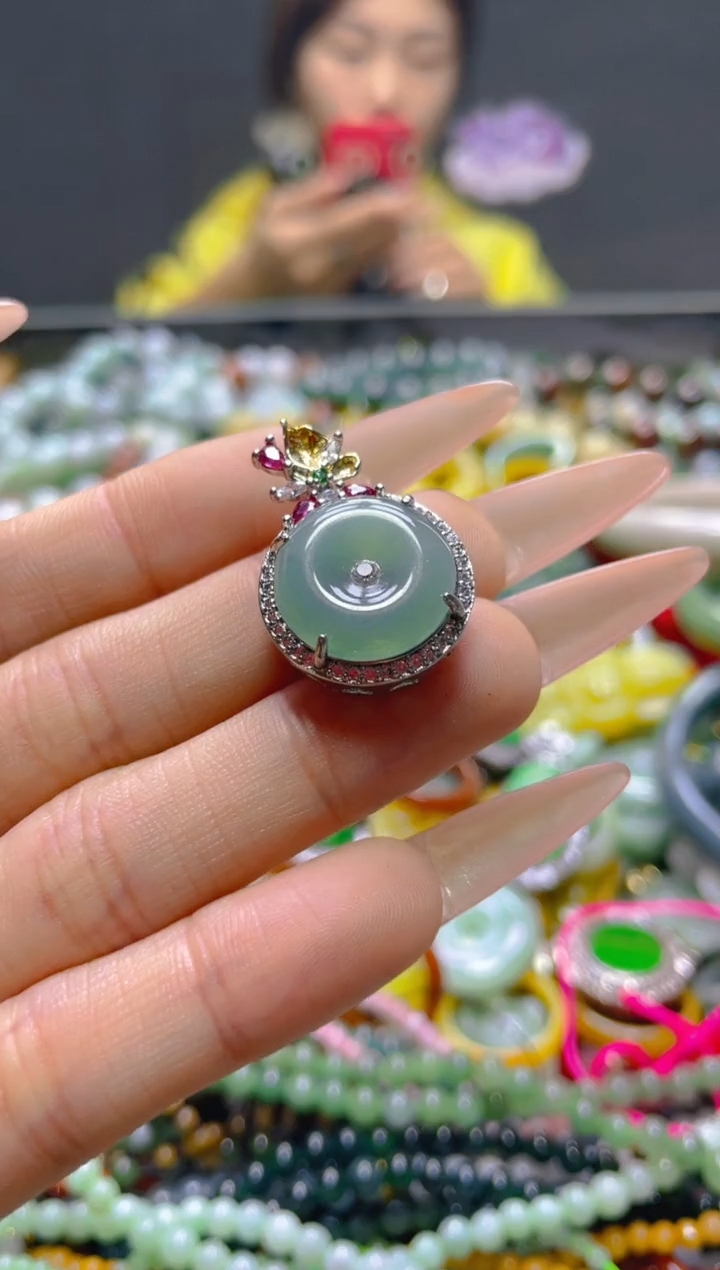 颈饰未镶嵌翡翠/G/翡翠A货，一件也是批发价