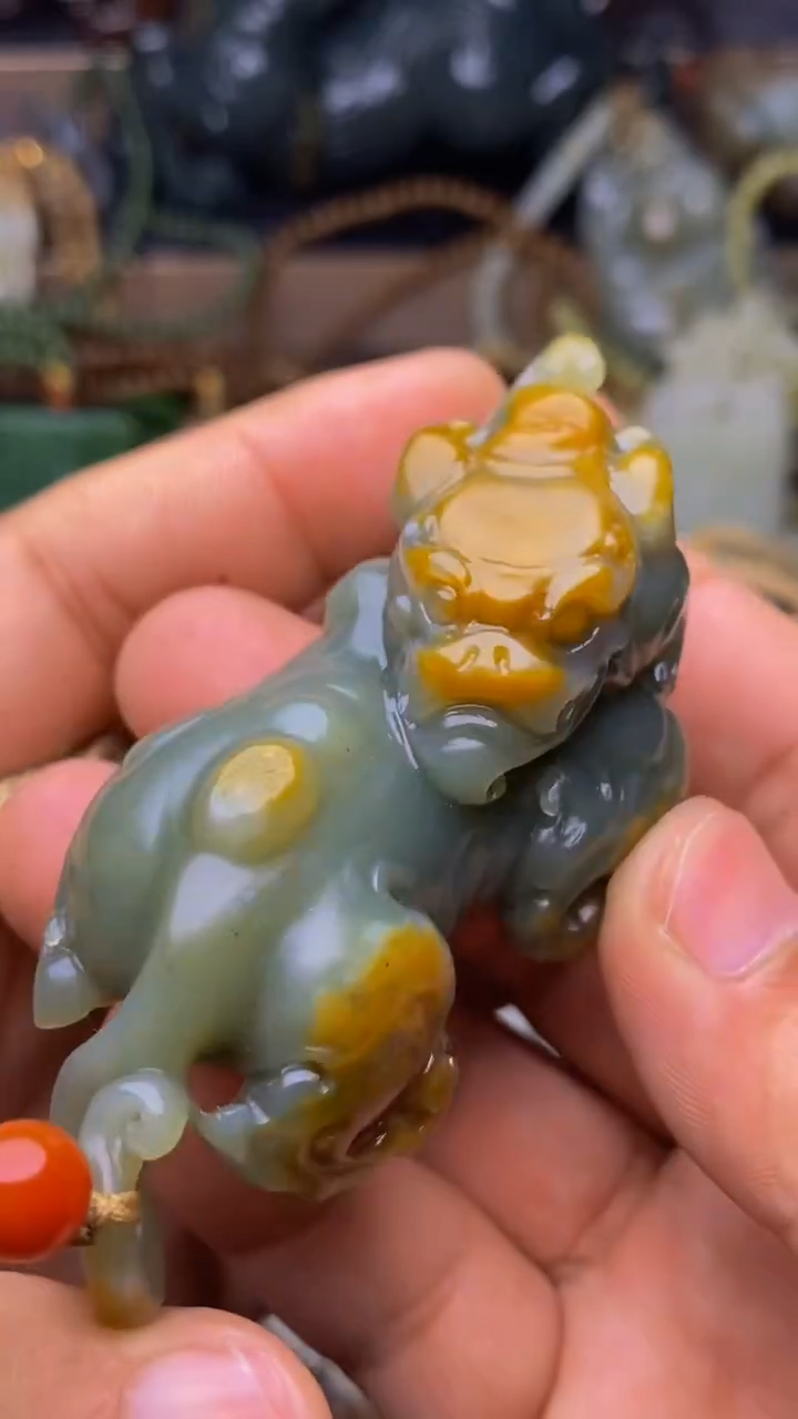 未镶嵌和田玉把件1