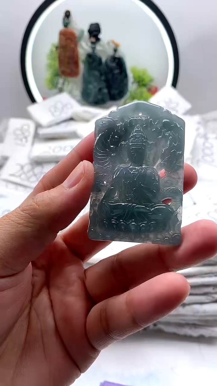 【闪购商品】翡翠颈饰未镶嵌御龙观音【品质一般介意慎拍】