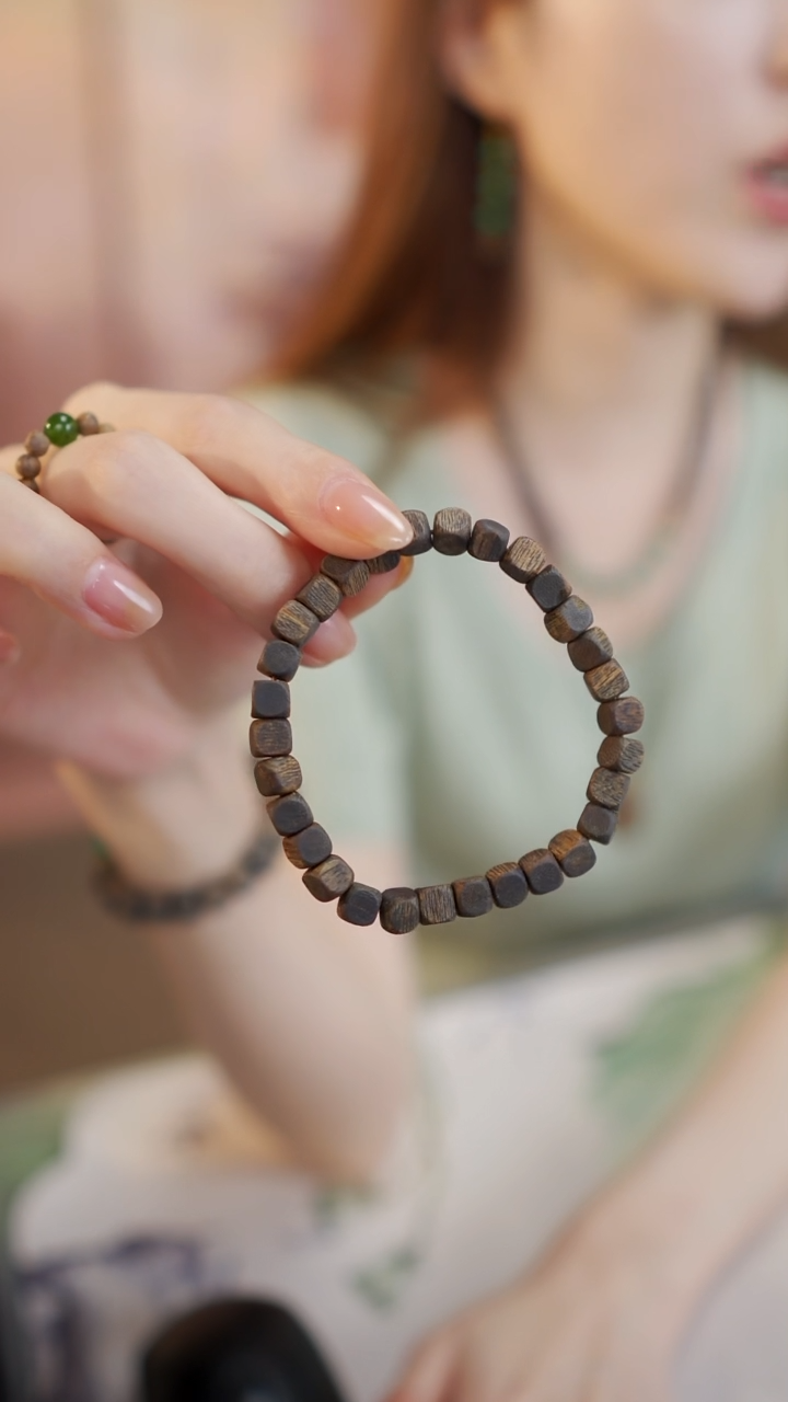 【闪购商品】手串沉香莺歌绿棋楠0.6沉水大方糖手串多样性发一