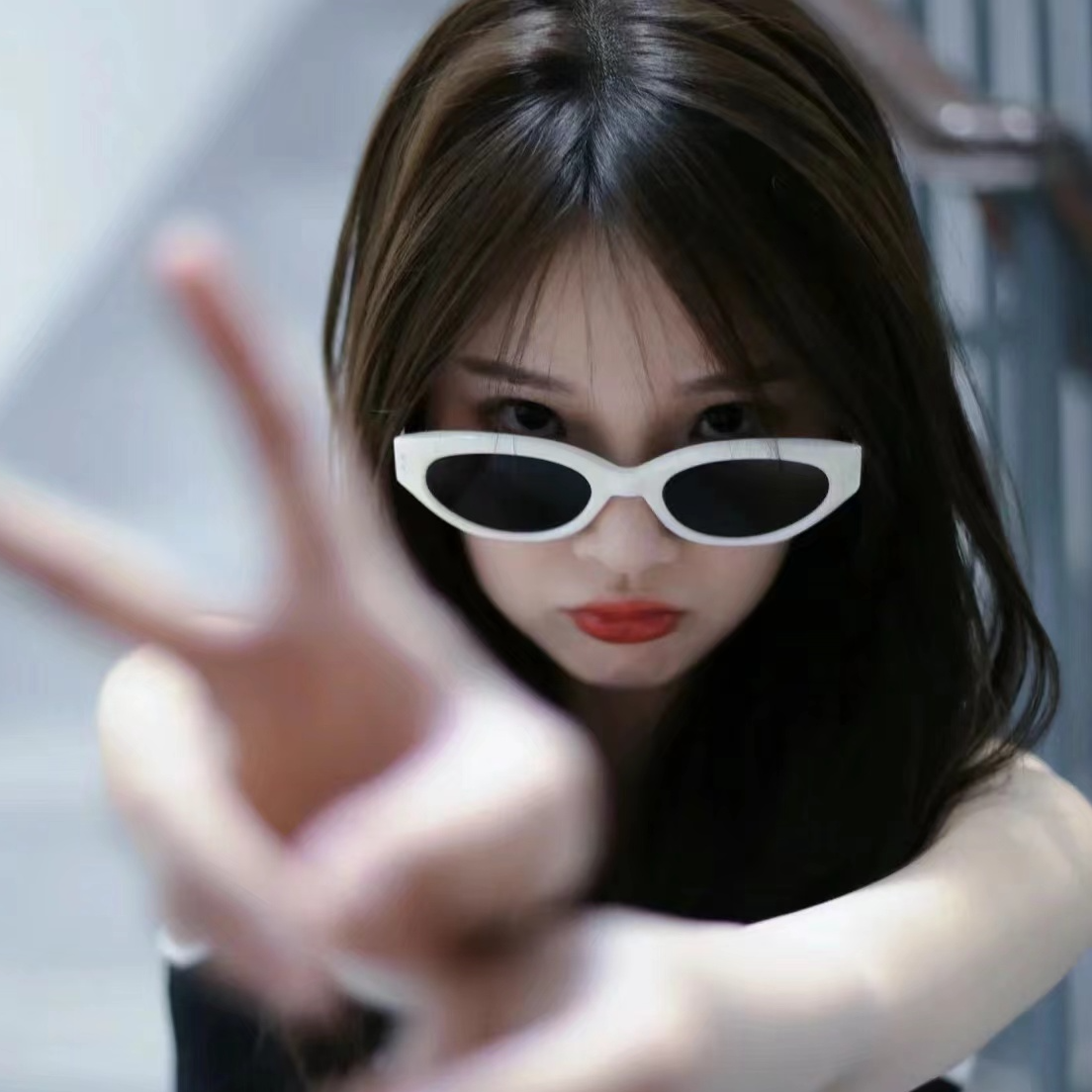 【原单品质】白色猫眼墨镜时尚百搭个性街拍25新款女气质素颜镜复古