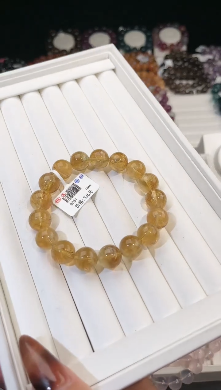 【闪购商品】水晶手链未镶嵌多样性发一黄阿赛12mm