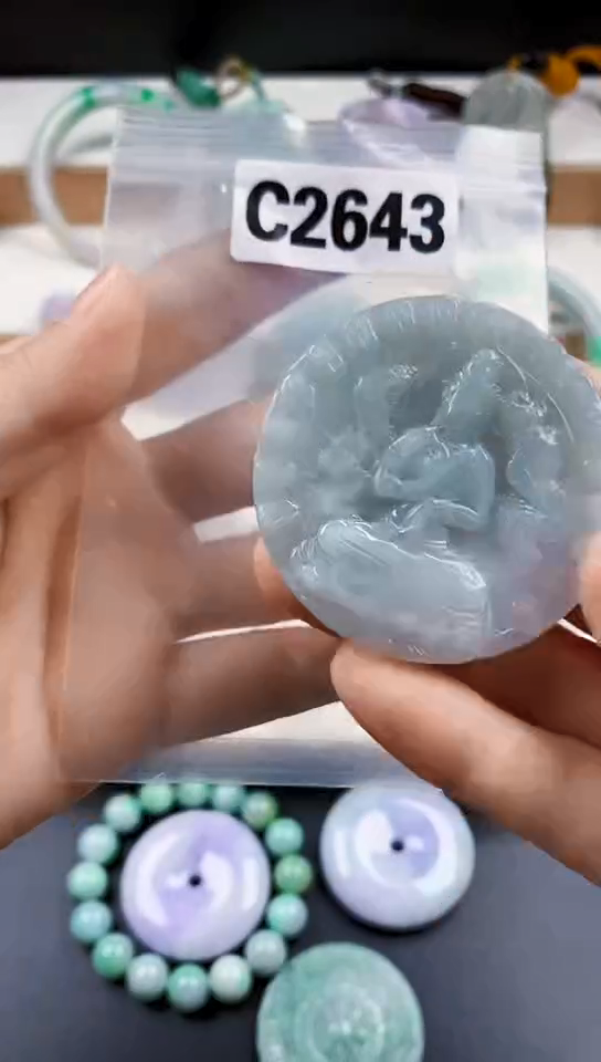 颈饰未镶嵌翡翠天然翡翠吊坠挂件