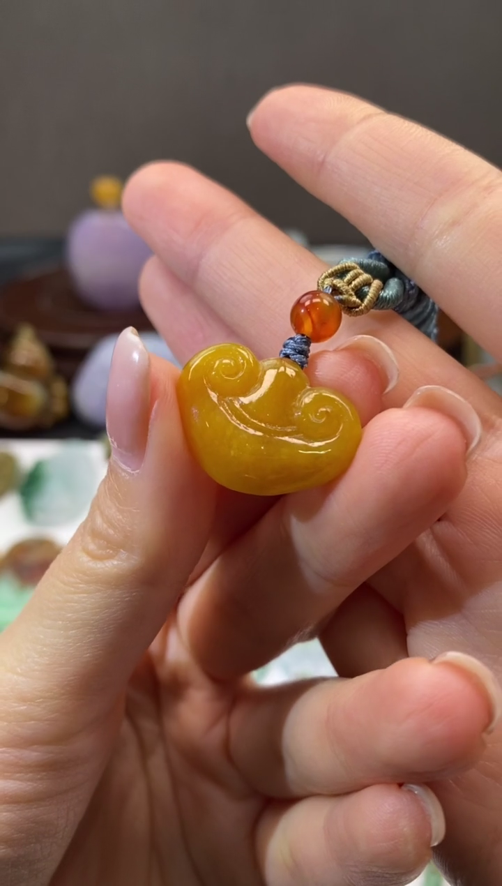 【闪购商品】翡翠颈饰未镶嵌翡翠如意