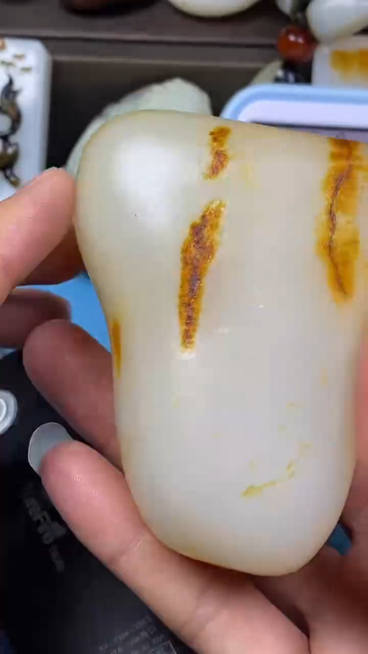 未镶嵌和田玉把件心**向1