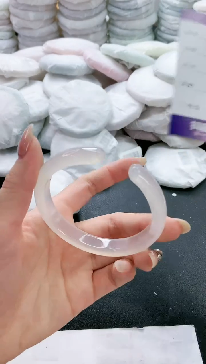 【闪购商品】玛瑙/玉髓手镯未镶嵌308