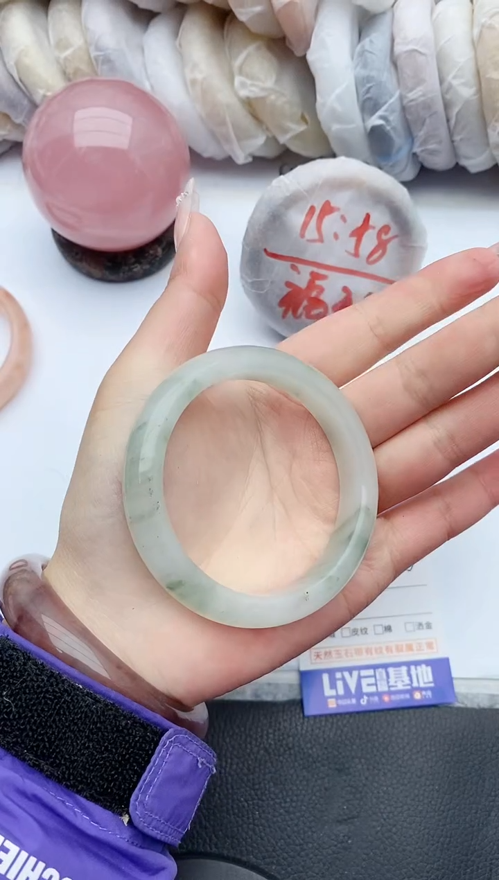 【闪购商品】石英质玉手镯未镶嵌110+55/56