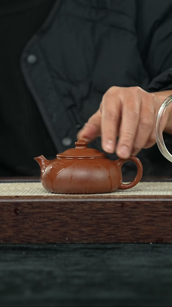 【闪购商品】紫砂茶壶@@XH8873徐国良鱼趣