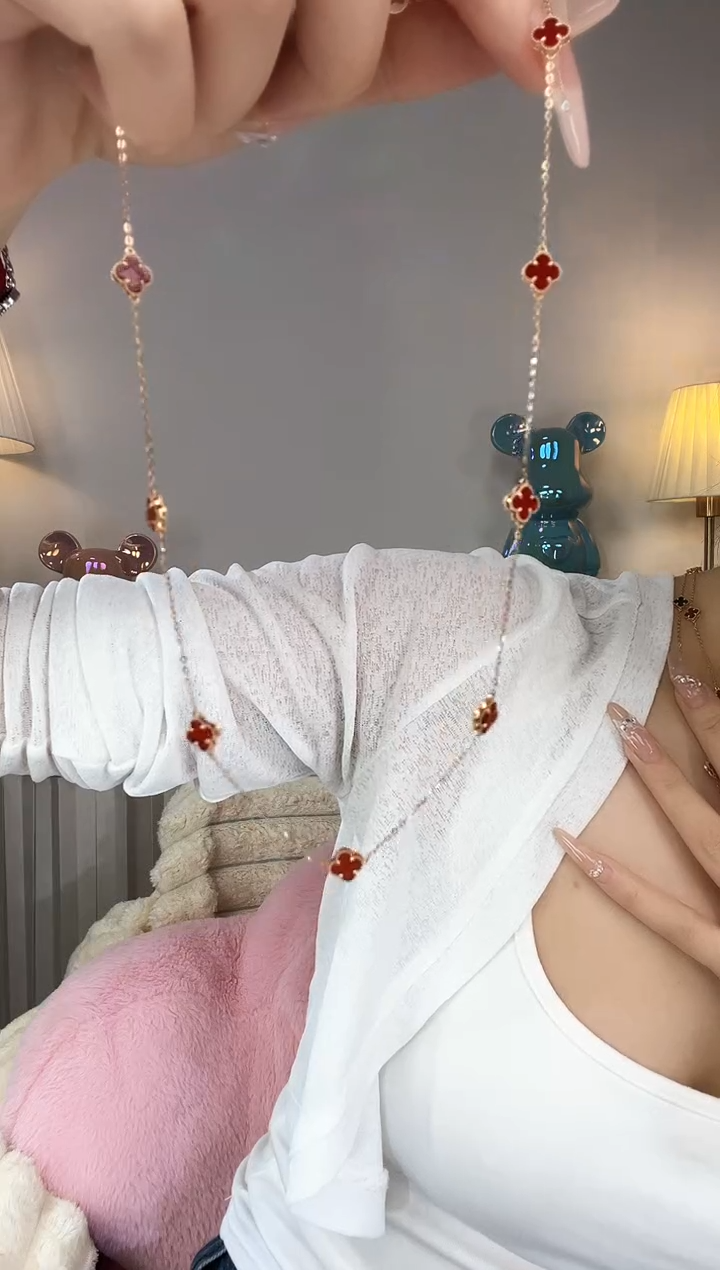 【闪购商品】玛瑙/玉髓颈饰18K金镶嵌项链