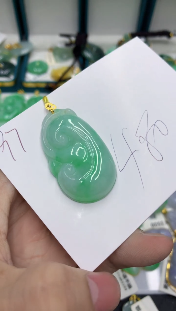 【闪购商品】翡翠颈饰18K金镶嵌号链接11111