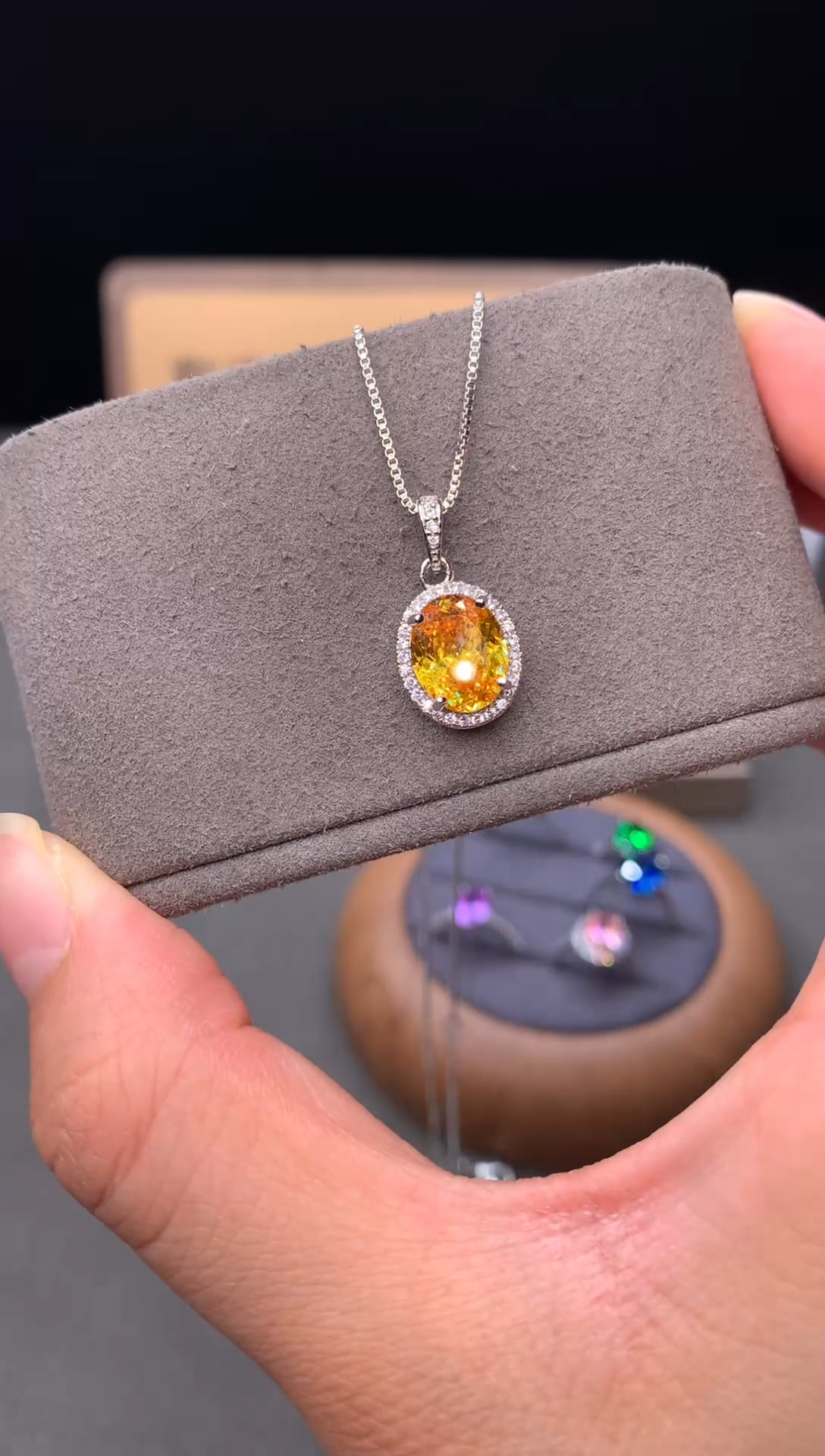 颈饰银S925镶嵌碧玺22222