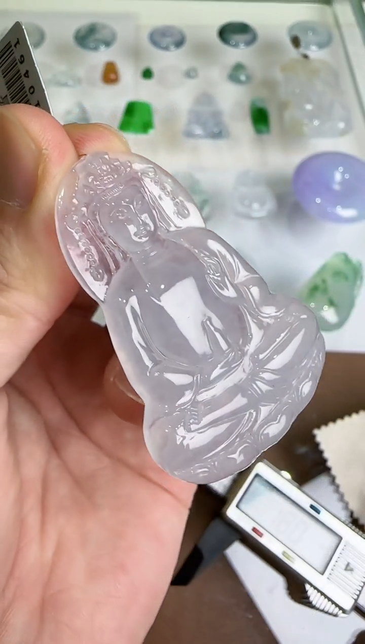 【闪购商品】翡翠吊坠(不含链)未镶嵌   