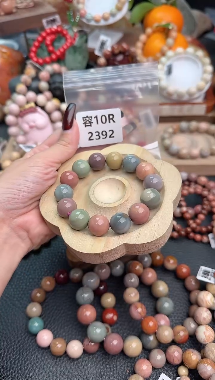 【闪购商品】石英质玉手链未镶嵌10R2392