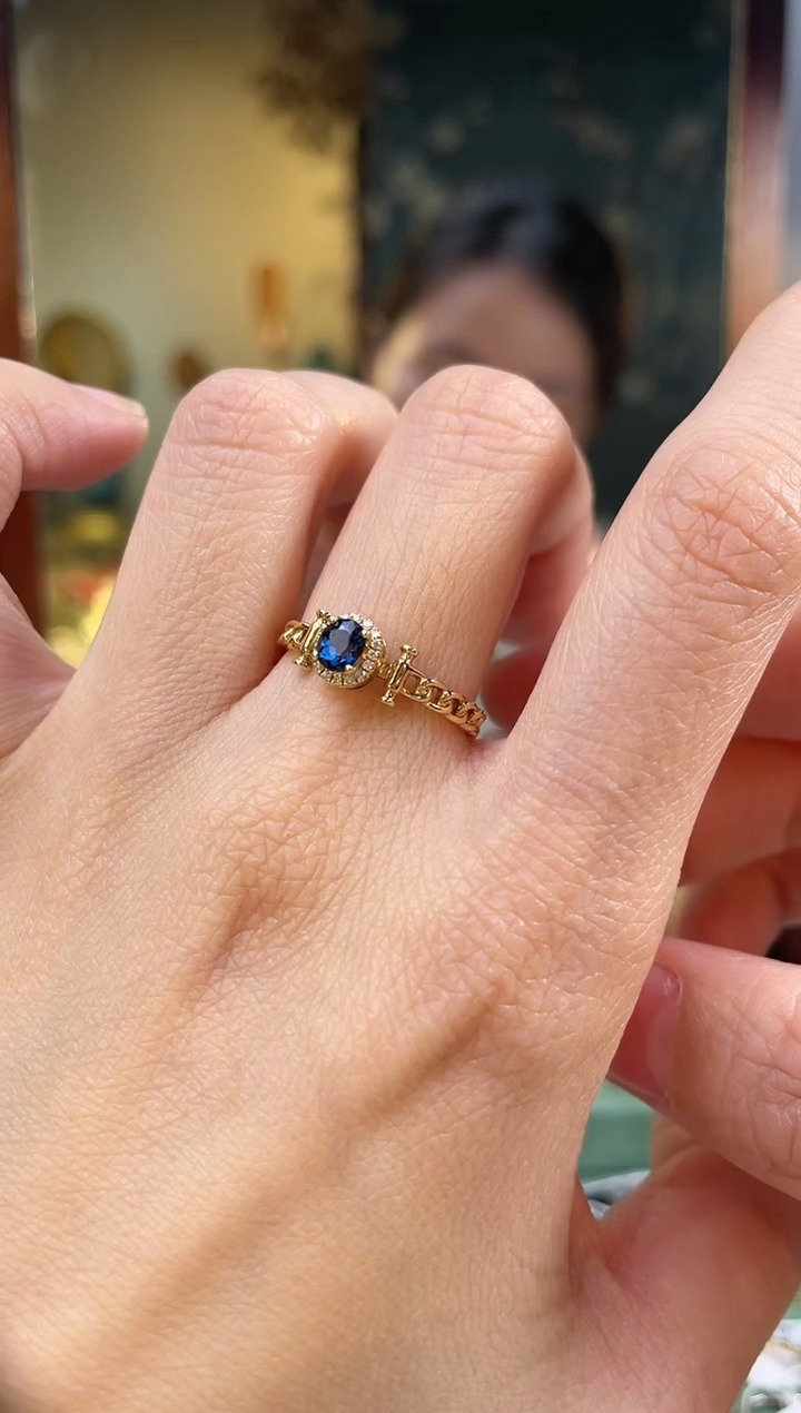【闪购商品】蓝宝石戒指18K金镶嵌主石：0.43ct