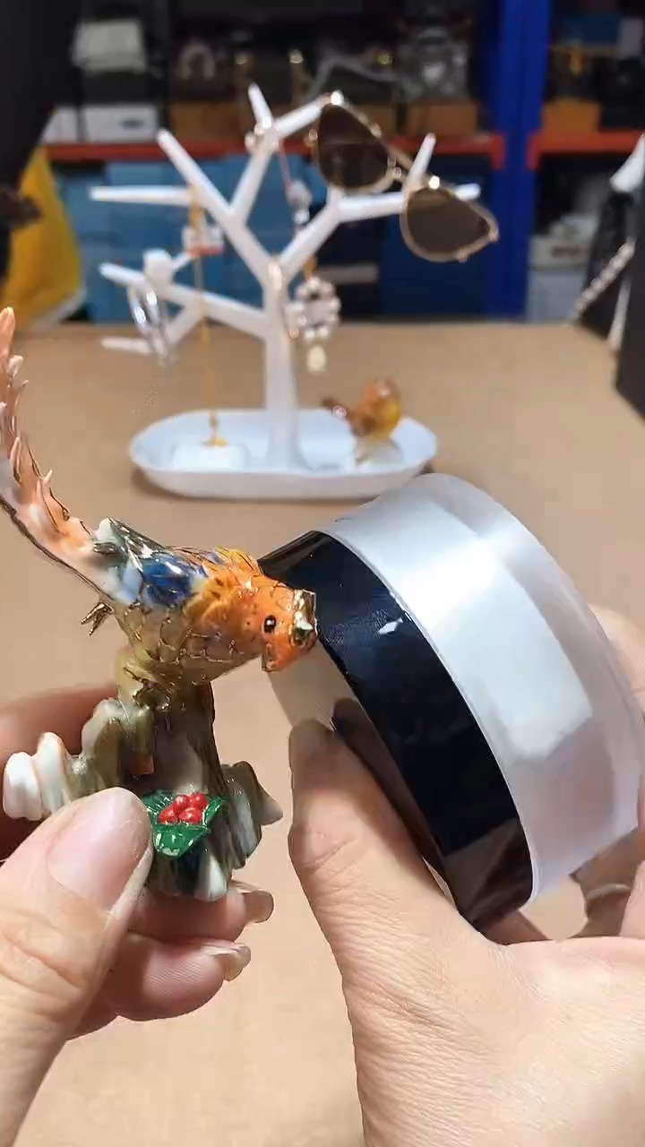 瓷片碗碟好物一件不留@@1